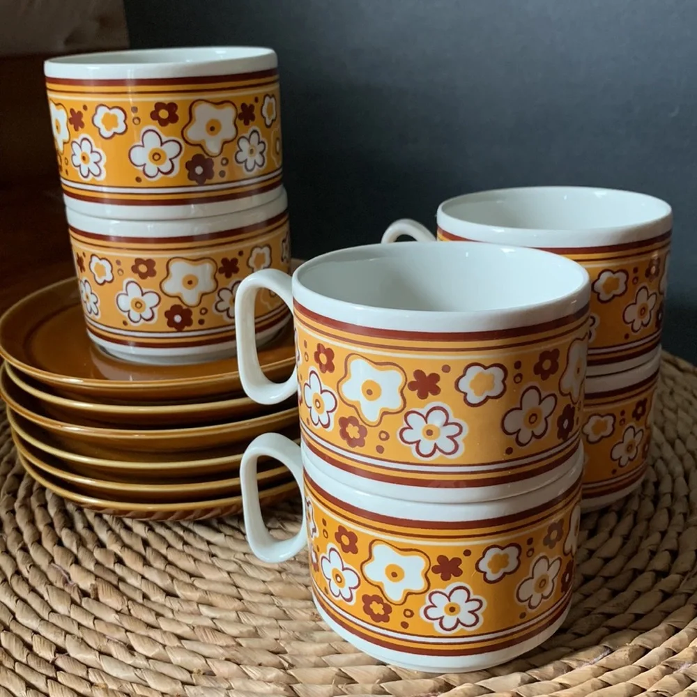TOGNANA - Vintage Italian Coffee Cup Set (6 cups & saucers) - Picture 2 of 4